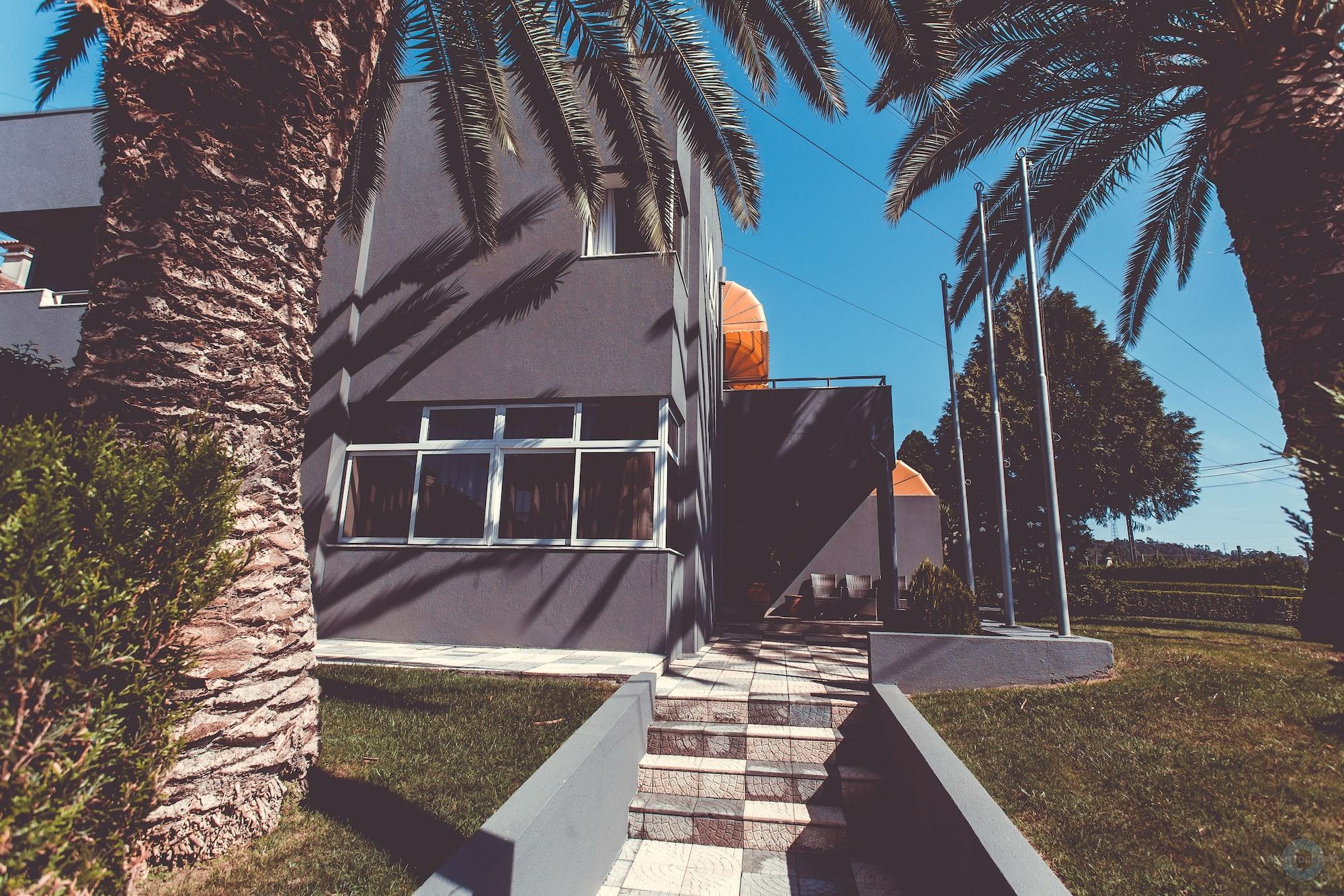 Vila Hotel By Vimahotels ギマランイス エクステリア 写真